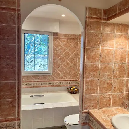 Spacious Family House Near The Sea 4* Porto-Vecchio (Corsica)