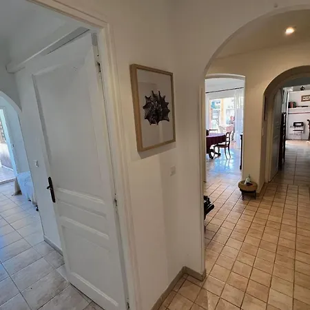 Spacious Family House Near The Sea Hotel 4*