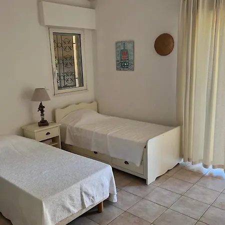 Spacious Family House Near The Sea Porto-Vecchio (Corsica)